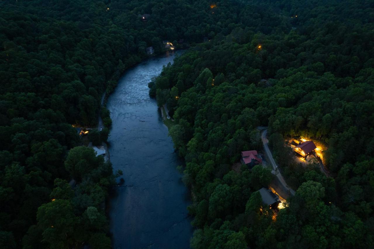 Trout N' About Your Blue Ridge Mountains Retreat, Hot Tub + Game Room! Ellijay Exterior photo