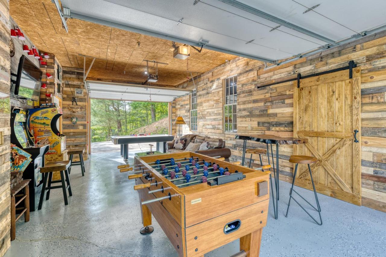 Trout N' About Your Blue Ridge Mountains Retreat, Hot Tub + Game Room! Ellijay Exterior photo