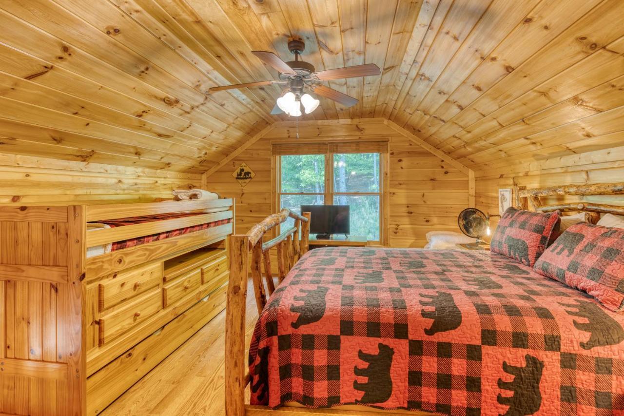 Trout N' About Your Blue Ridge Mountains Retreat, Hot Tub + Game Room! Ellijay Exterior photo